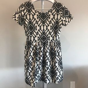 Black & white boho mini dress, size (S)